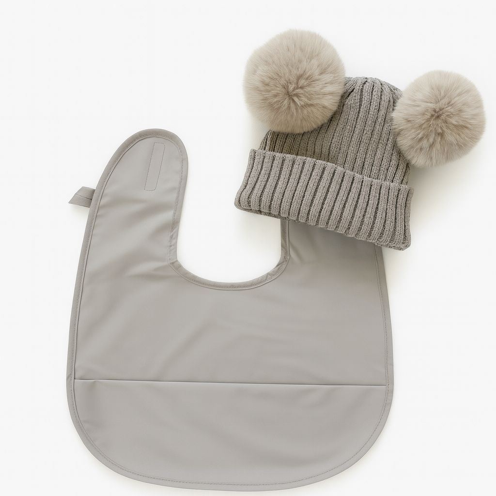 Baby Beanie Bib Duo – Babero + gorrito